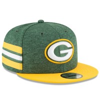 Men's Green Bay Packers New Era Green/Gold 2018 NFL Sideline Home Official 9FIFTY Snapback Adjustable Hat 3058552